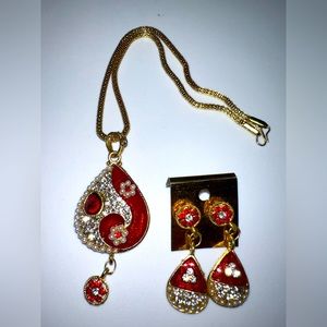 Red Ruby/Pearl Necklace & Earrings Set